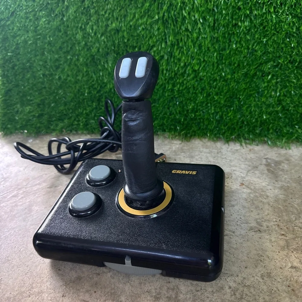 Vintage 90s Gravis Analog Pro Joystick IBM PC Retro Gaming Controller Black